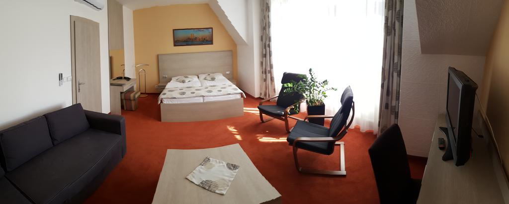 Hotel Vinarsky Dom Pezinok Exteriér fotografie
