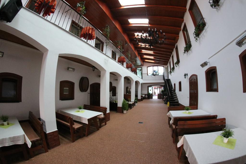Hotel Vinarsky Dom Pezinok Exteriér fotografie