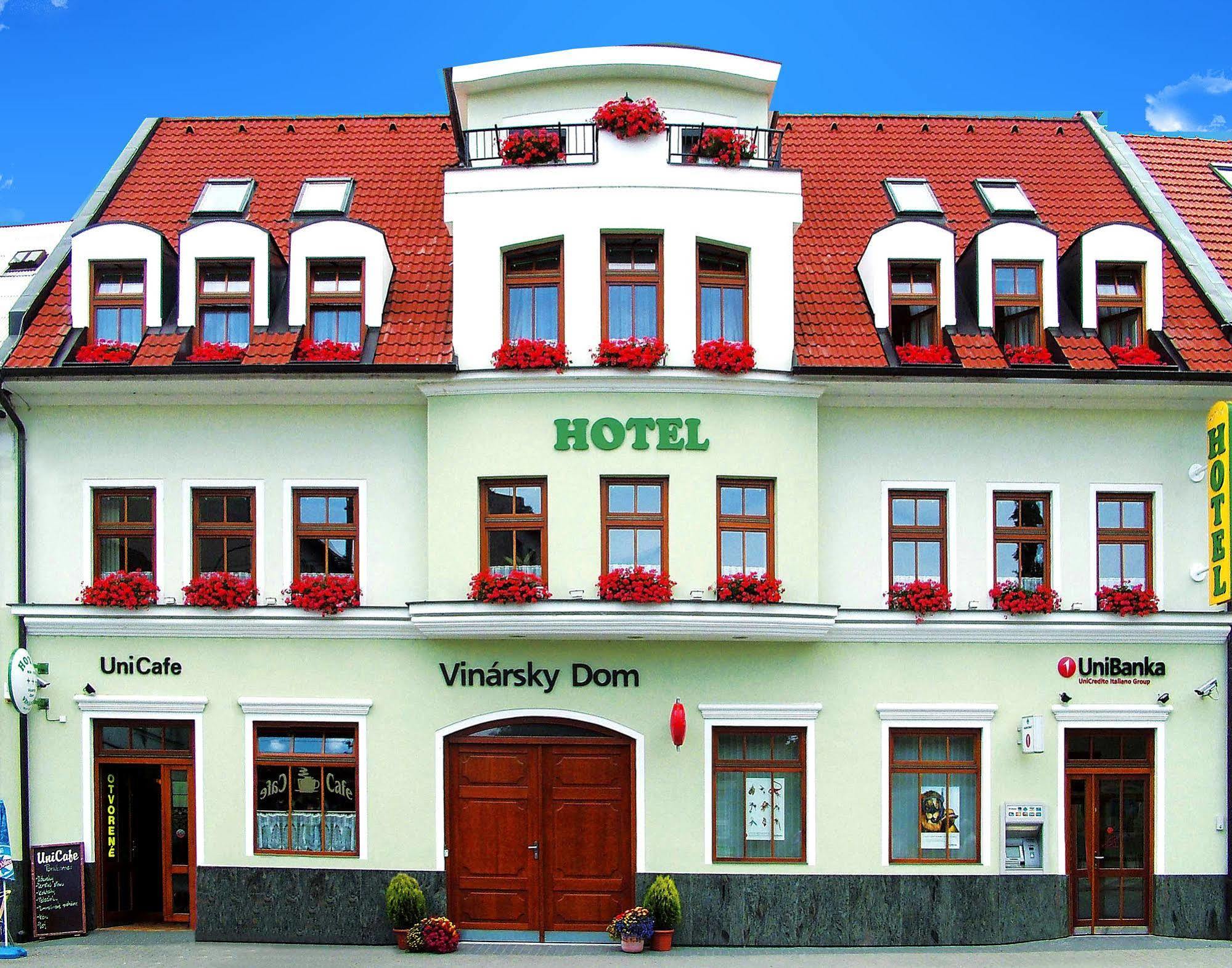 Hotel Vinarsky Dom Pezinok Exteriér fotografie